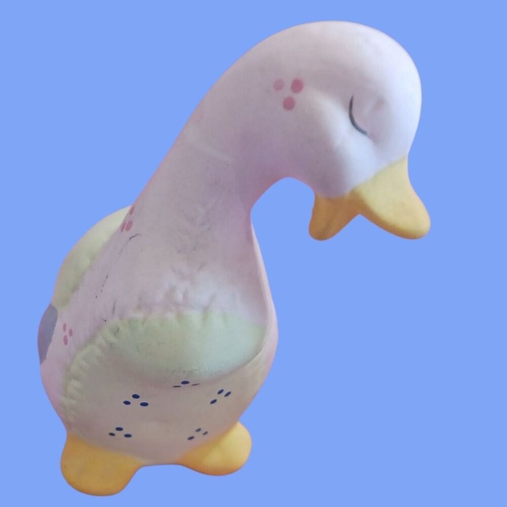 Vintage Quilted Ceramic Duck Figurines Set Of Two Pastel Colors - Picture 10 of 11